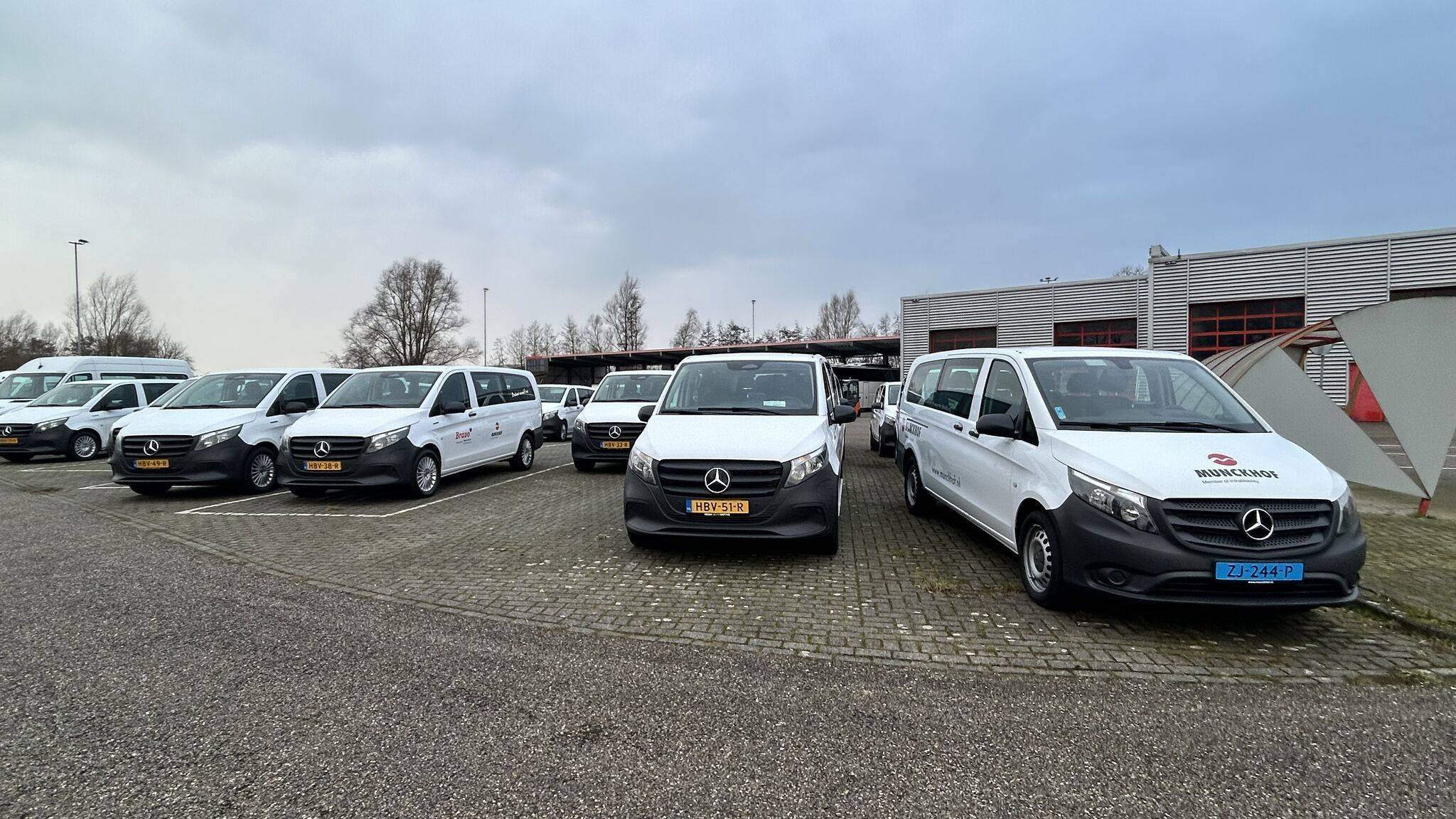 Nieuwe voertuigen Munckhof
